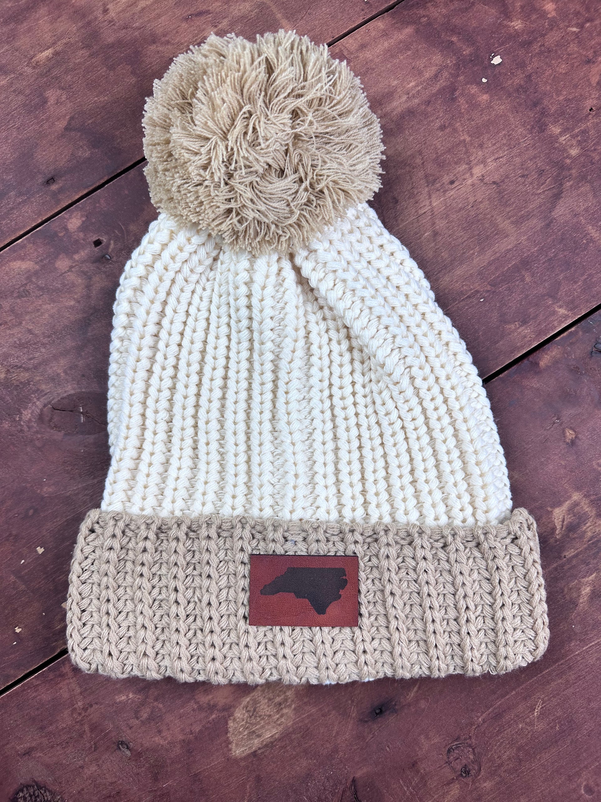SURGERY LEATHER PATCH FUR BEANIE 最終お値下げ Beanie | Leather patch Beanie | Holiday gift idea | North Carolina